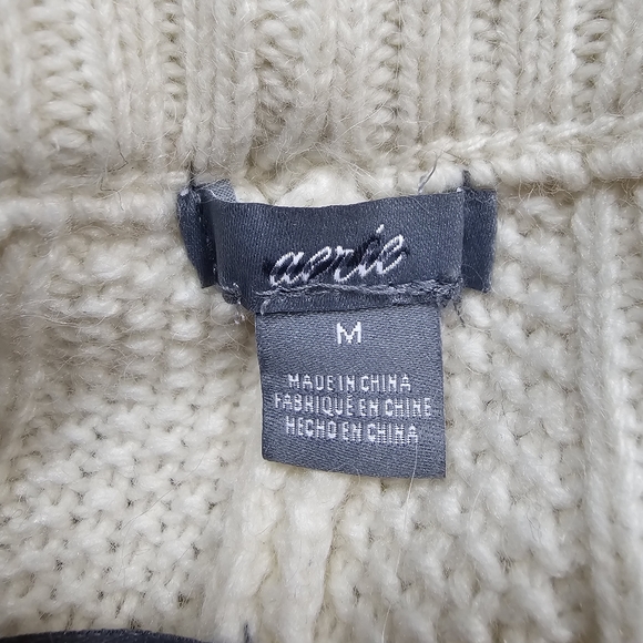 Aerie cute cozy cable knit shorts - Picture 3 of 3